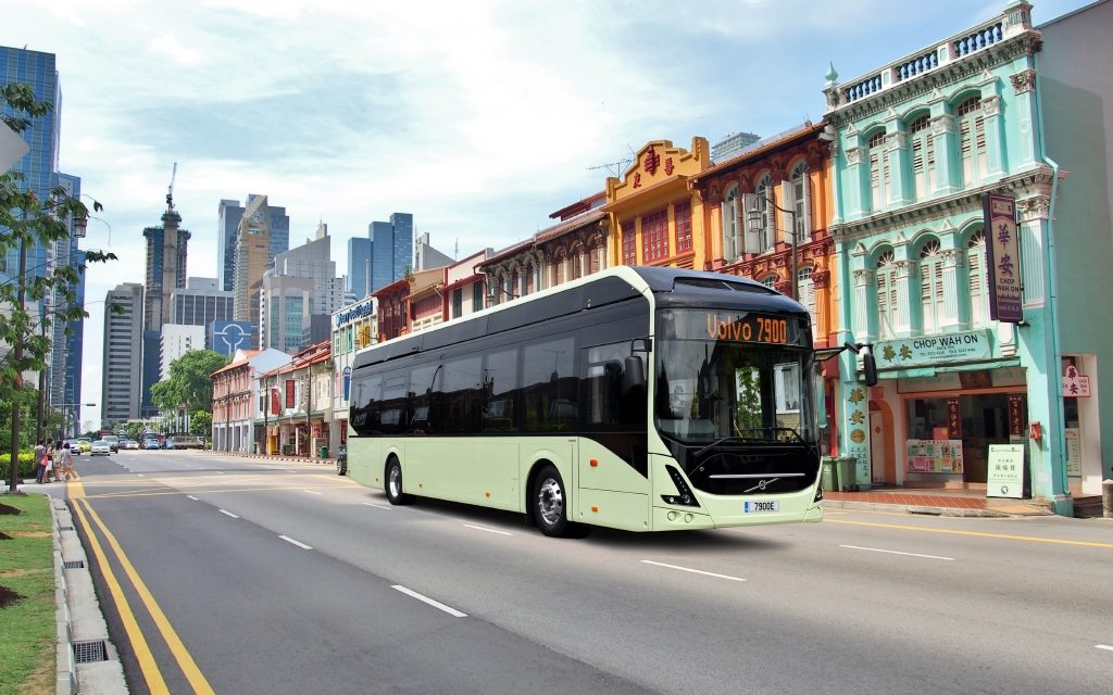 Volvo demonstrates autonomous bus