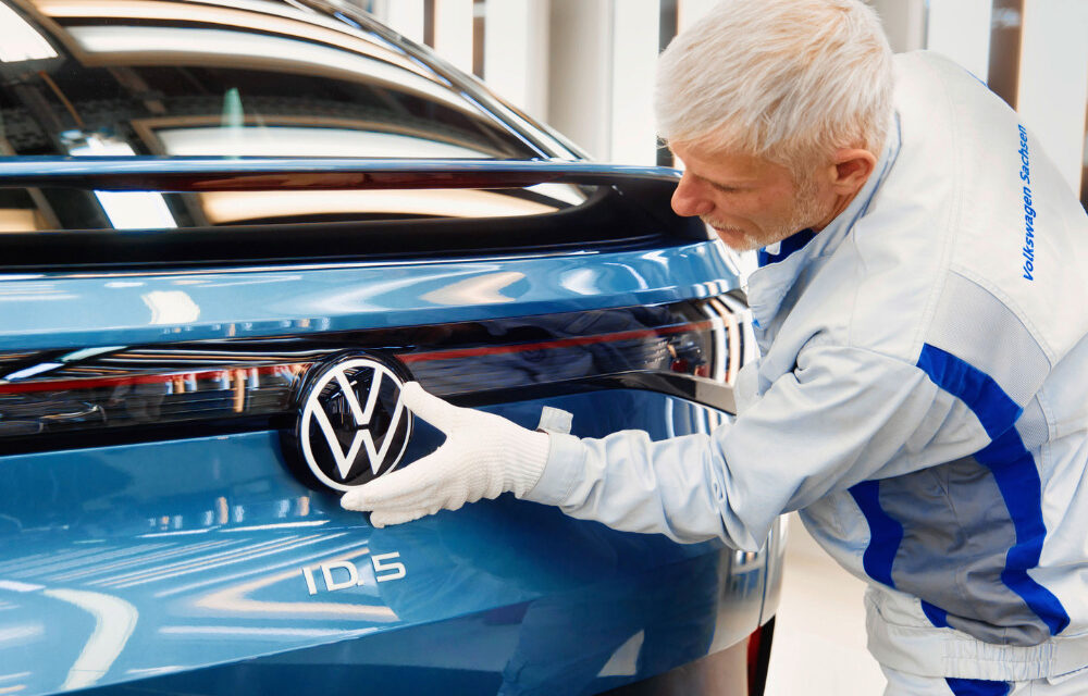 Volkswagen successfully transforms Zwickau site into an electric vehicle production plant
