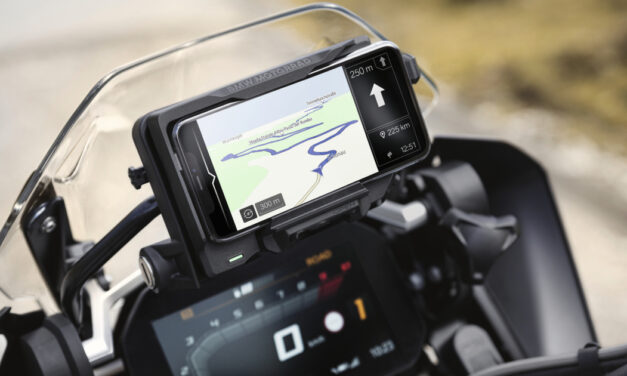 TomTom supports BMW Motorrad with innovative navigation